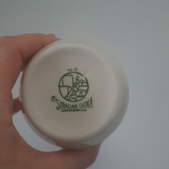 Syracuse China Dewitt Clinton Creamer Milk Pitcher Flowers White Vintage - Picture 10 of 10